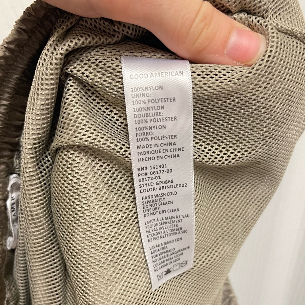 Good American Taupe Two Piece Sweatsuit - Picture 16 of 16
